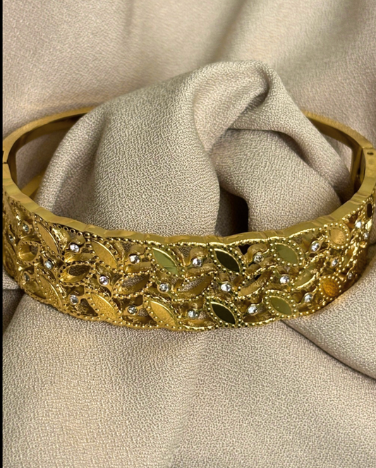 Buy Women’s Fashion Bracelets Online