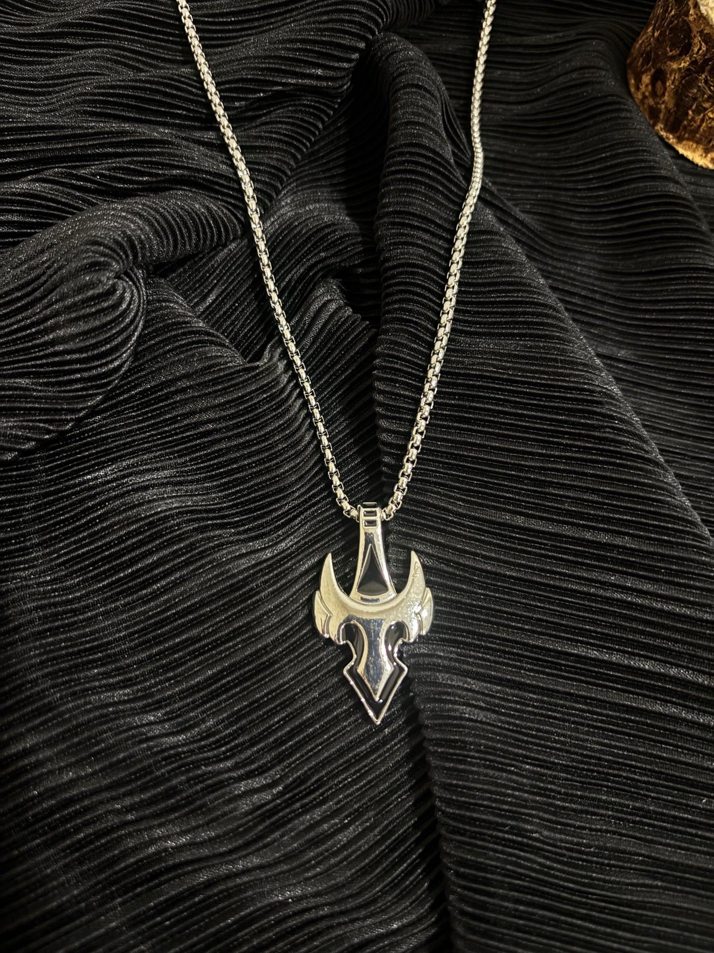 Arrow Design Mens Pendant Chain