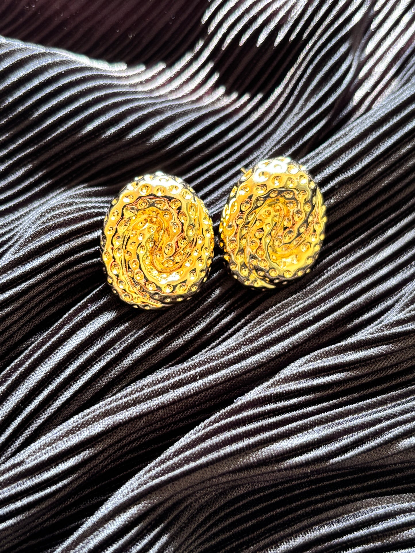 Oval Spring Earrings