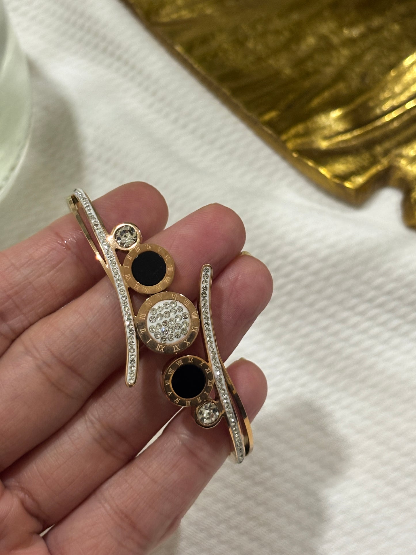 Black Glam bracelet