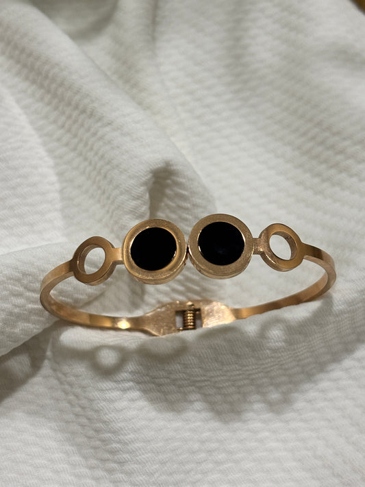 Black Beauty  Bracelet