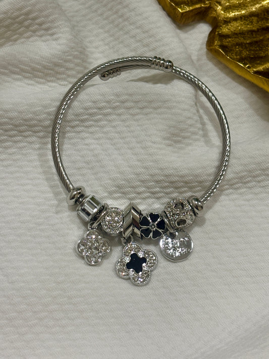 Black Clove Pandora bracelet