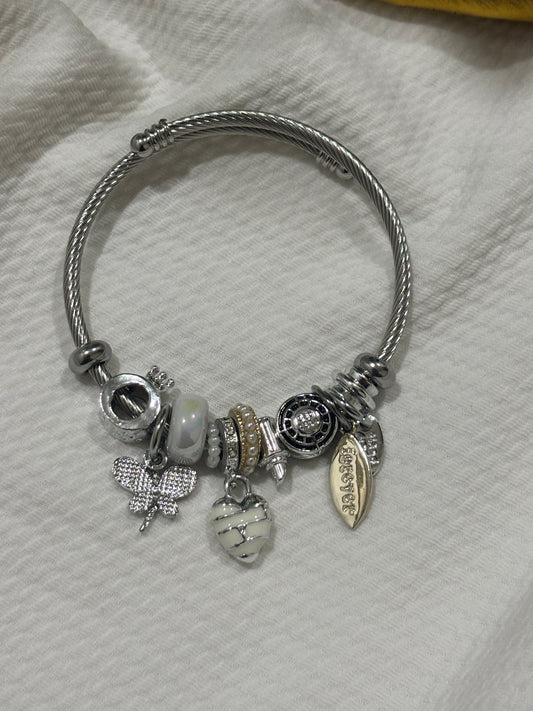 White Hearts Pandora  Bracelet