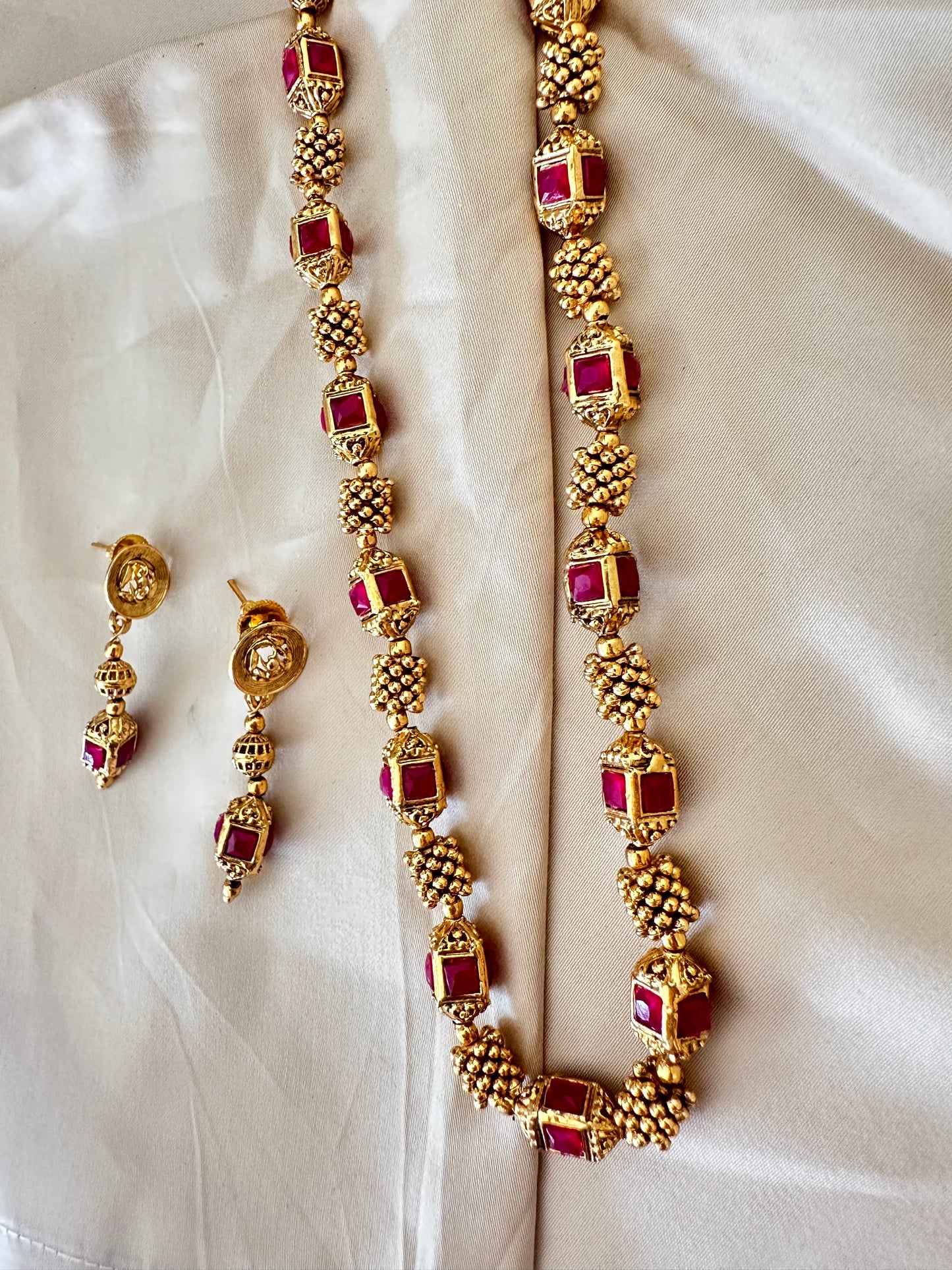 Golden Beaded Mala Necklace with Earrings