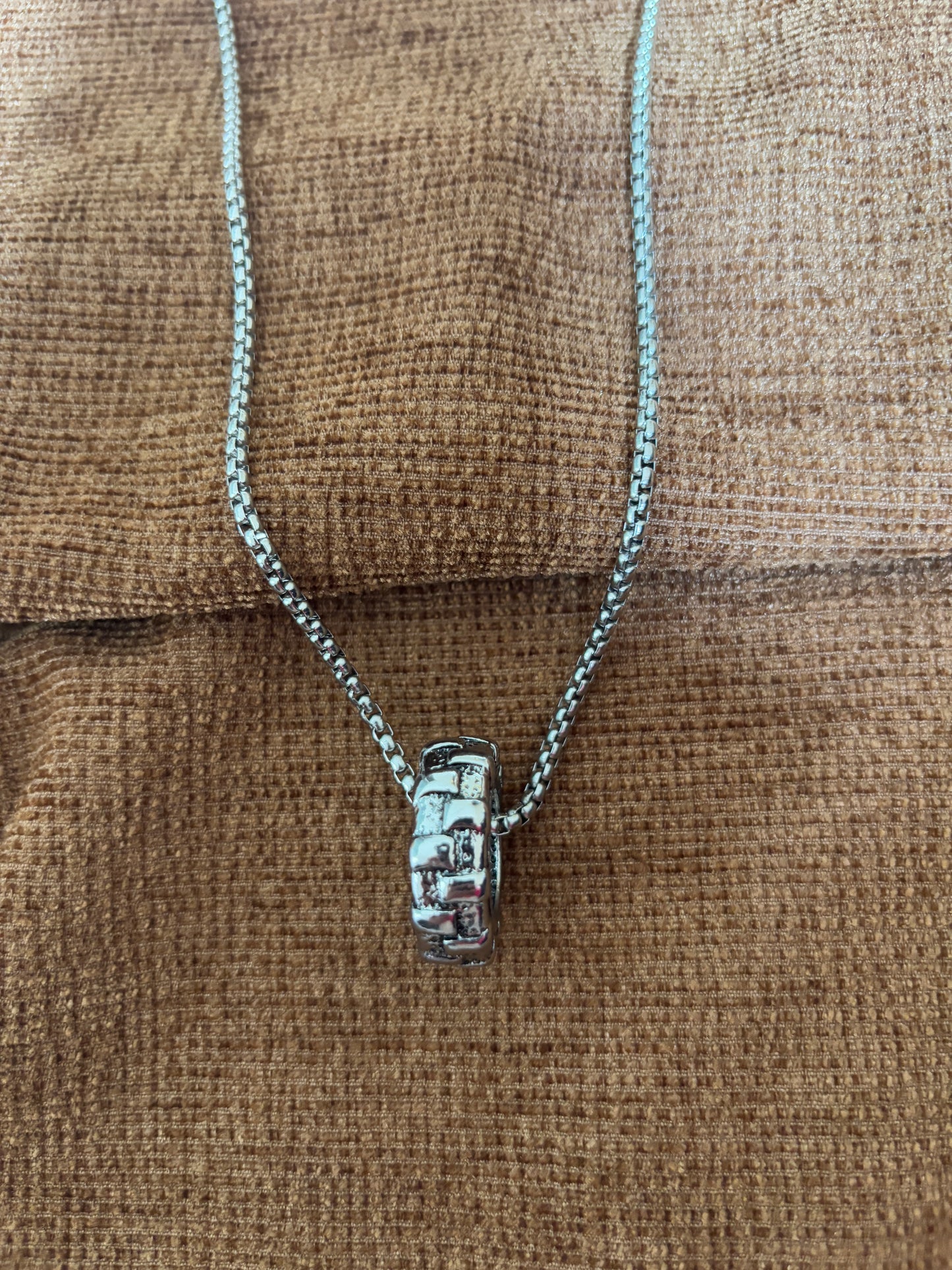 Broad ring design Pendant