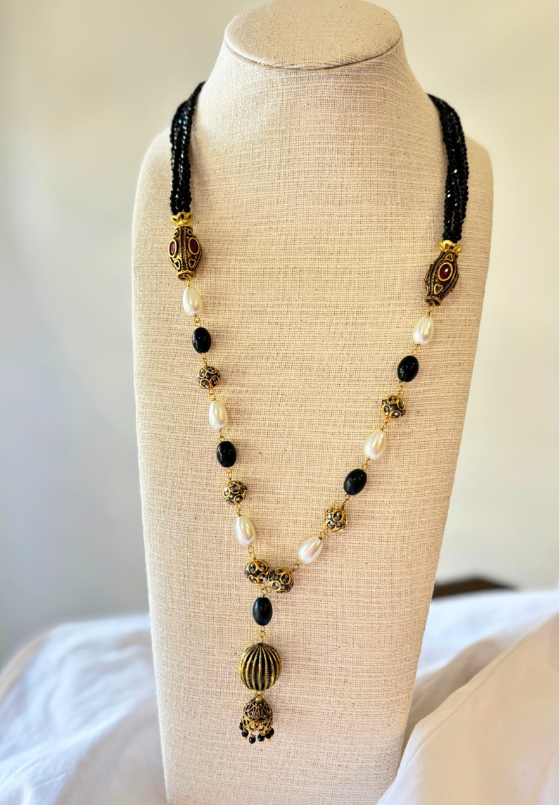 Black Beaded Necklace set with earrings
