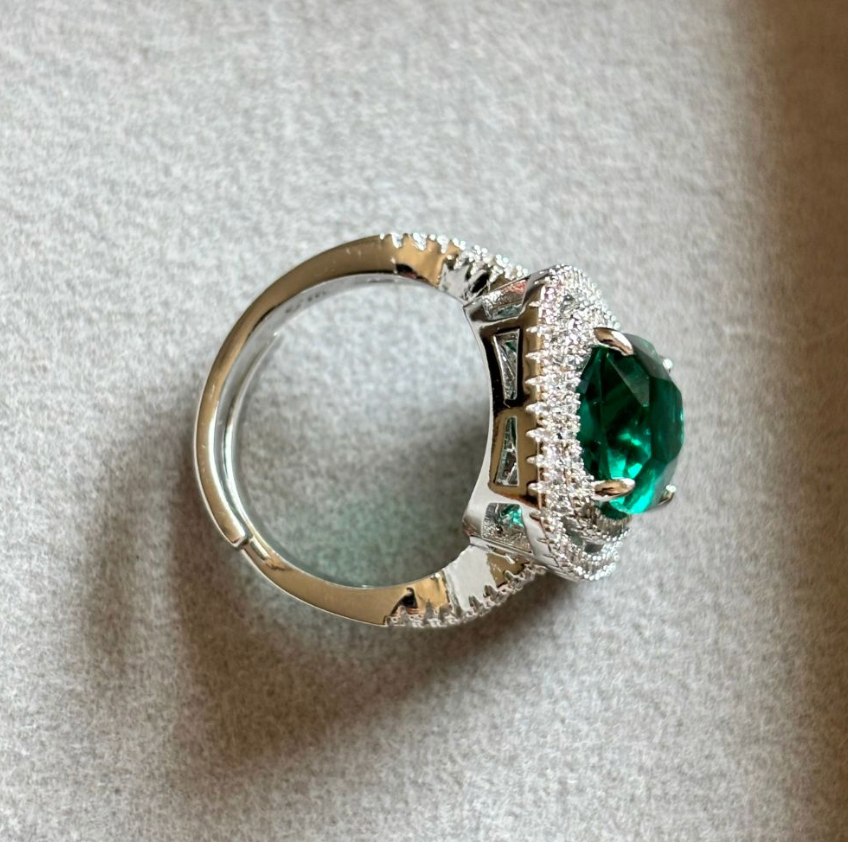 Aria Ring