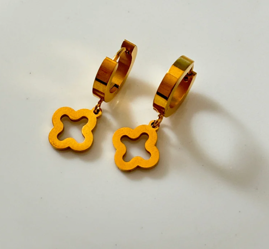 Flower Drop Earrings
