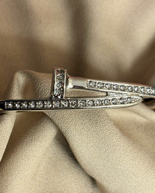 Nail Design Bracelet 