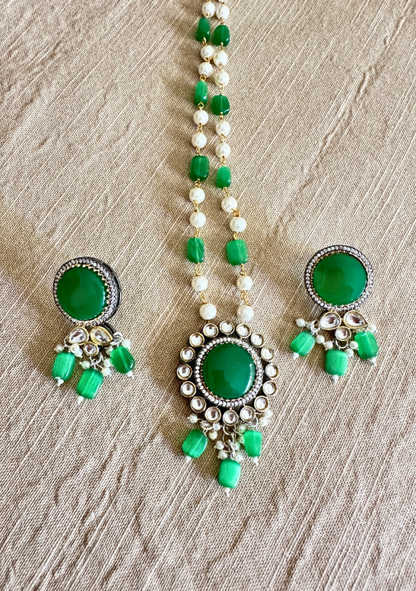 Green Beaded Necklace with earrings