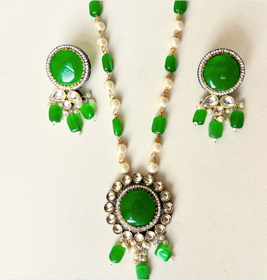 Green Beaded Necklace with earrings