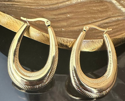 Oval textured Hoop Earrings