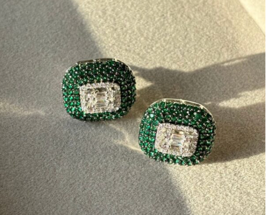 https://blingupp.com/products/emerald-with-zurconia-square-earrings