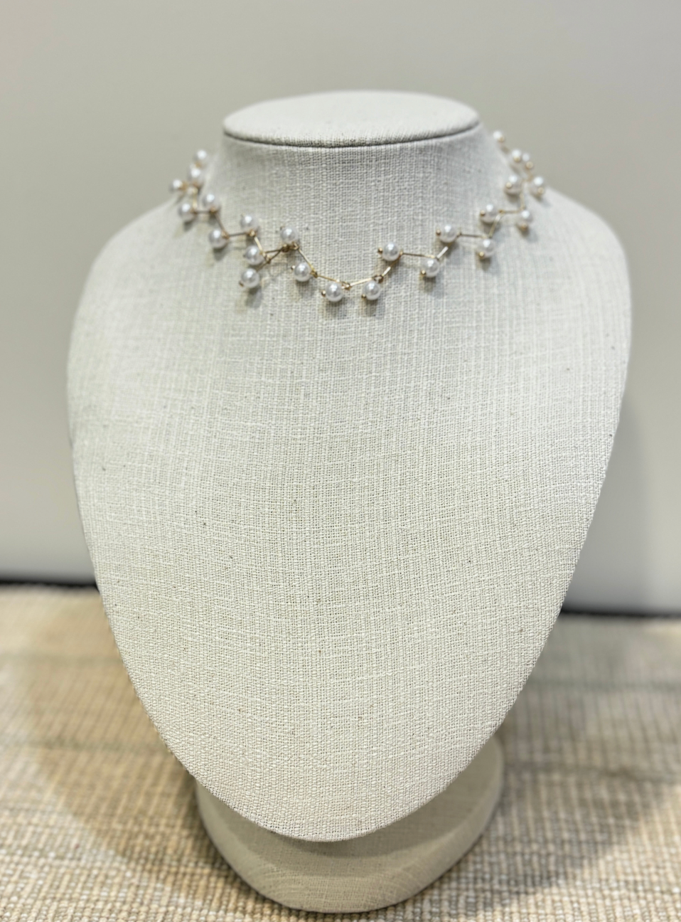 Pearl choker Necklace