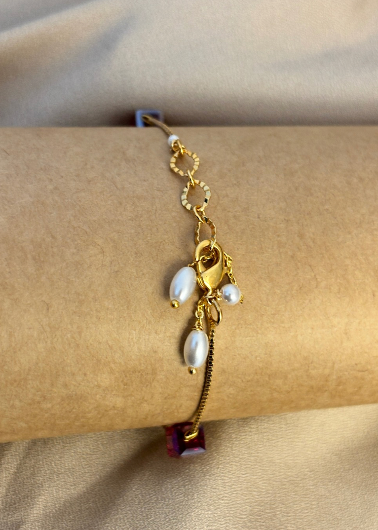 Earthen Shaded Stones Chain Charm Bracelet