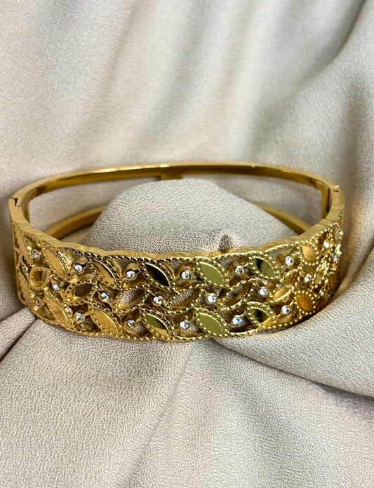 Cutwork Golden Bracelet