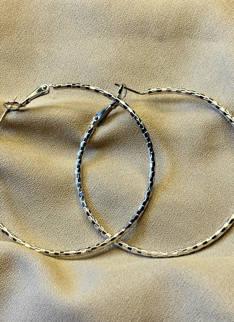 Sitara  Hoops