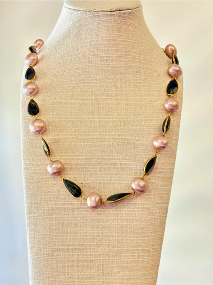 Pink Pearls Necklace Set with Earrings