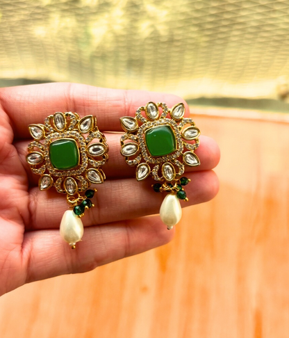 Green Polki Pendant Set